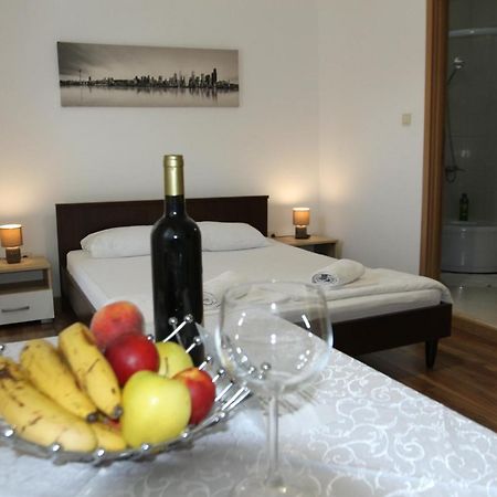 Apartments Muhar Свети-Стефан Экстерьер фото