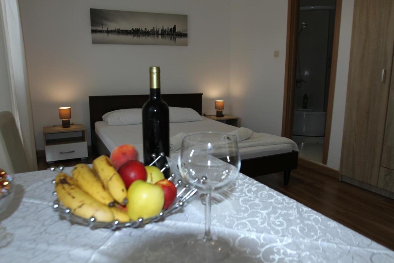 Apartments Muhar Свети-Стефан Экстерьер фото