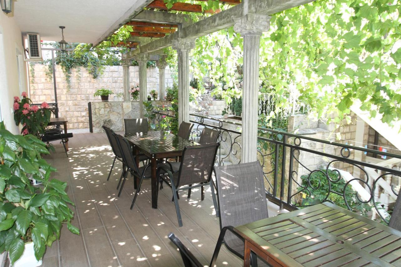 Apartments Muhar Свети-Стефан Экстерьер фото