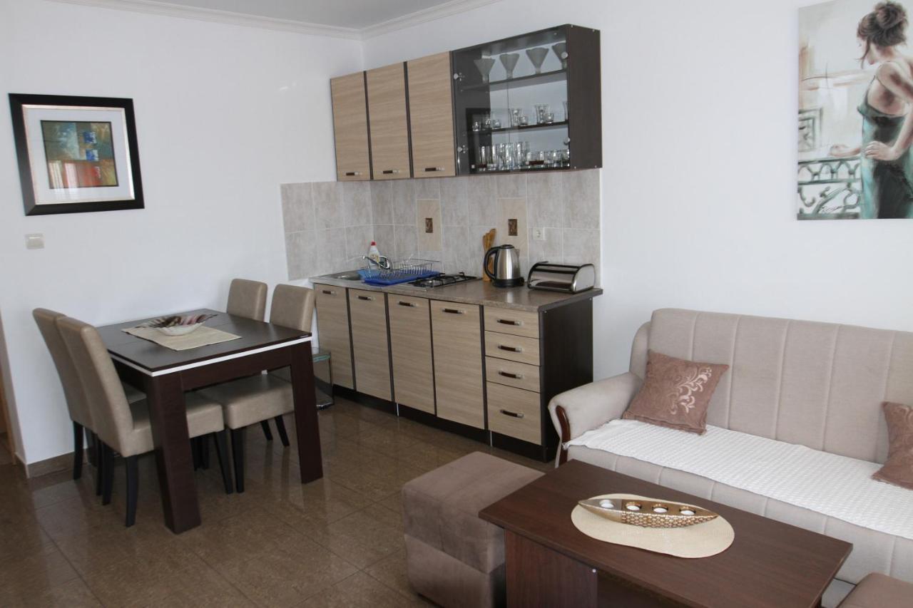 Apartments Muhar Свети-Стефан Экстерьер фото