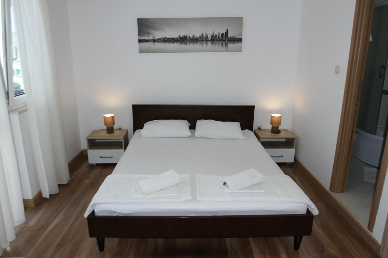 Apartments Muhar Свети-Стефан Экстерьер фото