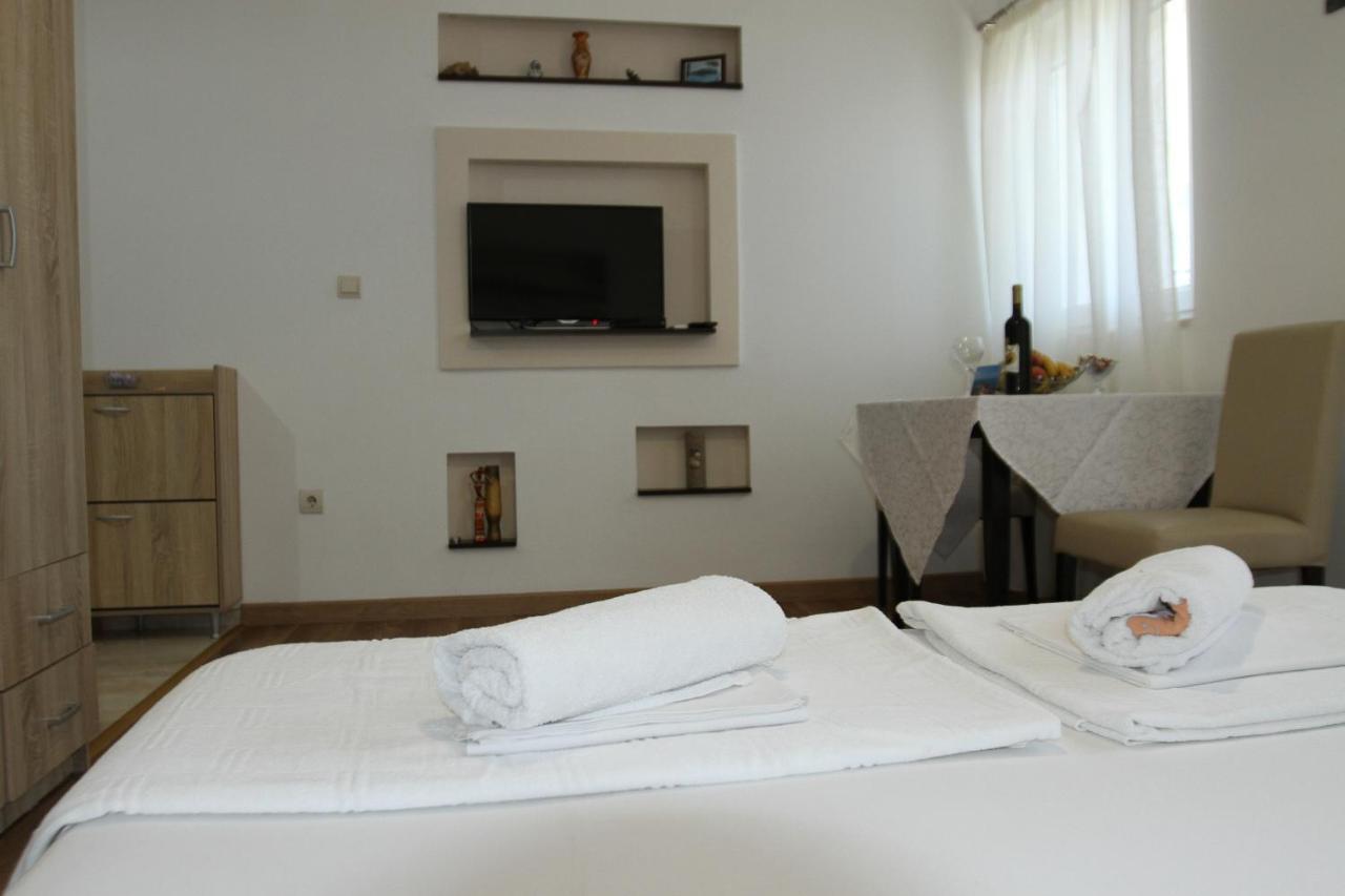 Apartments Muhar Свети-Стефан Экстерьер фото